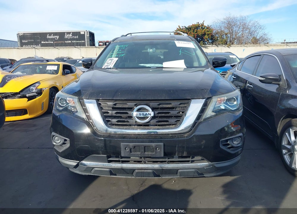 2017 NISSAN PATHFINDER S VIN: 5N1DR2MN5HC698216