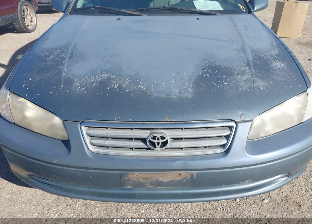 2000 TOYOTA CAMRY LE VIN: JT2BG22K7Y0497857