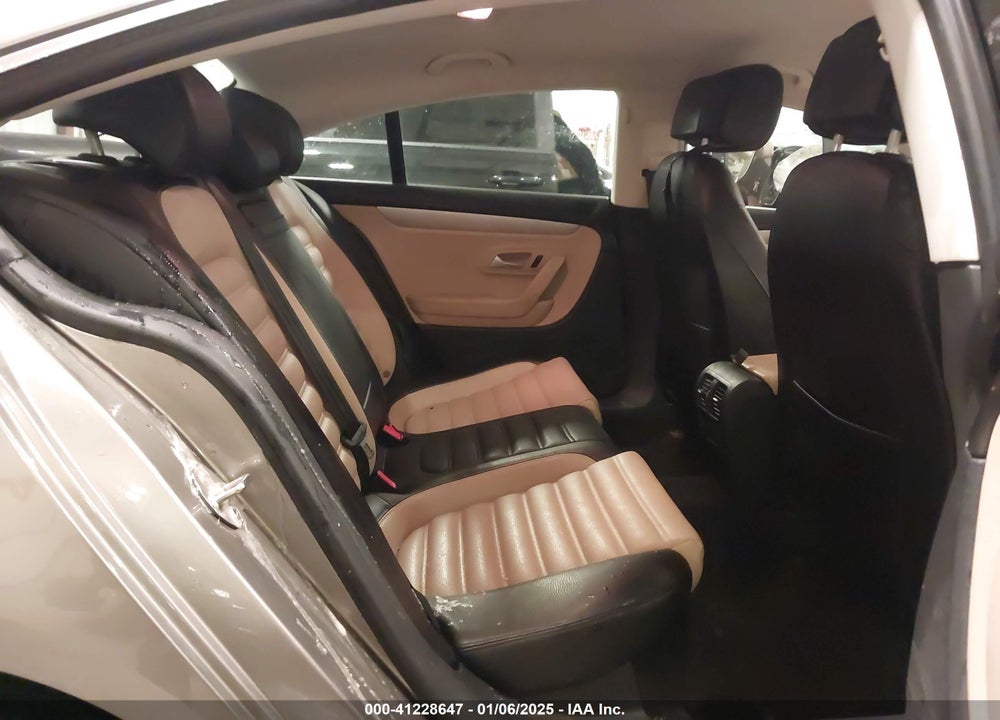 2013 VOLKSWAGEN CC VIN: WVWBP7AN3DE520306