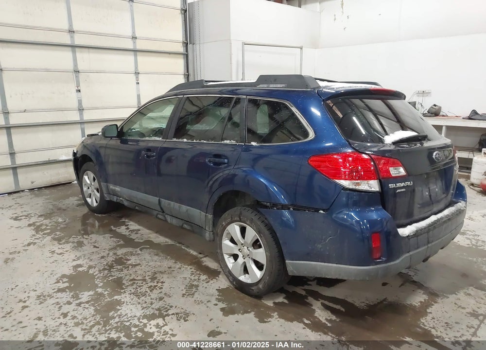 2010 SUBARU OUTBACK 2.5I PREMIUM VIN: 4S4BRBGC2A3334648