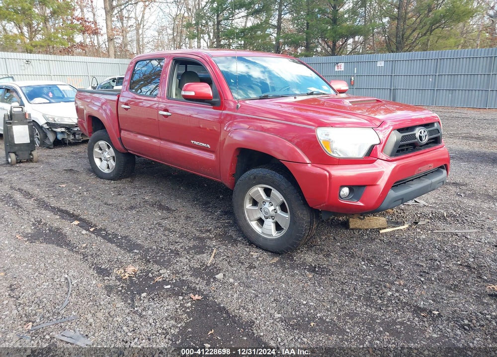 2013 TOYOTA TACOMA DOUBLE CAB VIN: 3TMLU4EN2DM107812