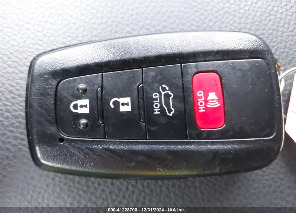 2020 TOYOTA RAV4 HYBRID XLE VIN: 2T3RWRFV6LW093409