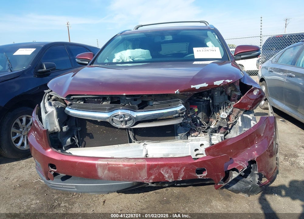 2016 TOYOTA HIGHLANDER XLE V6 VIN: 5TDKKRFH6GS157799
