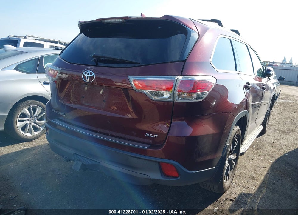 2016 TOYOTA HIGHLANDER XLE V6 VIN: 5TDKKRFH6GS157799