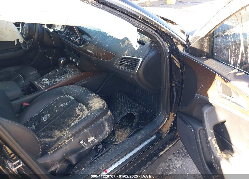 2016 AUDI A6 VIN: WAUFGAFC8GN115209