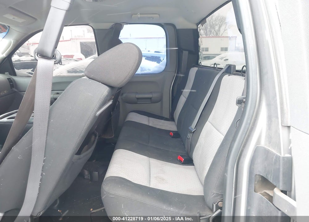2008 GMC SIERRA 1500 WORK TRUCK VIN: 1GTEK19C08Z182941