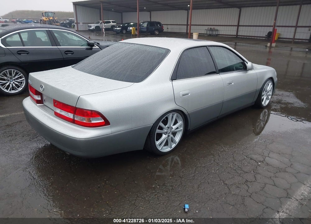 2001 LEXUS ES 300 VIN: JT8BF28G810309512