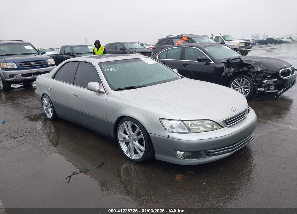 2001 LEXUS ES 300 VIN: JT8BF28G810309512