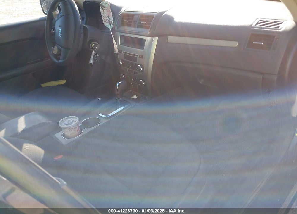 2010 FORD FUSION SE VIN: 3FAHP0HA8AR295433