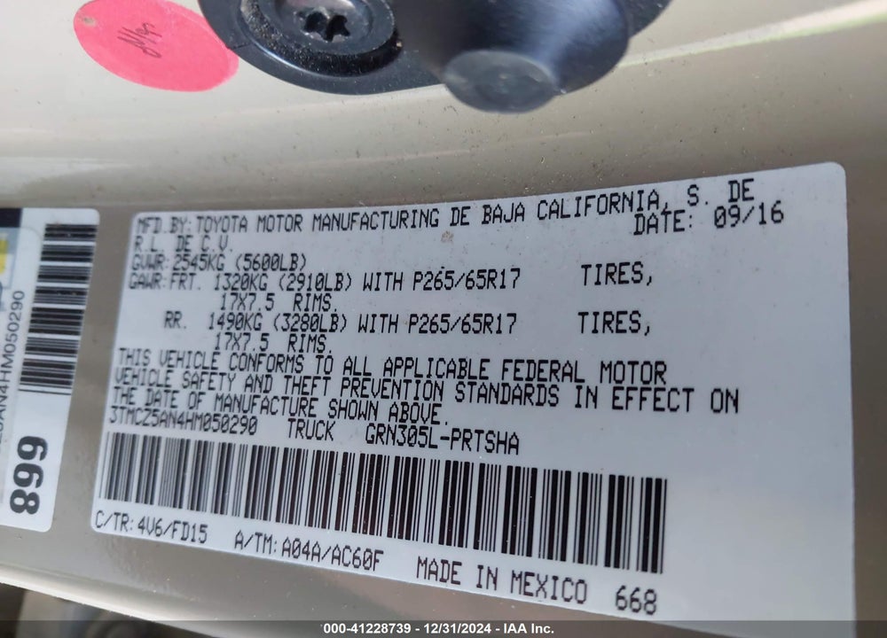 2017 TOYOTA TACOMA VIN: 3TMCZ5AN4HM050290
