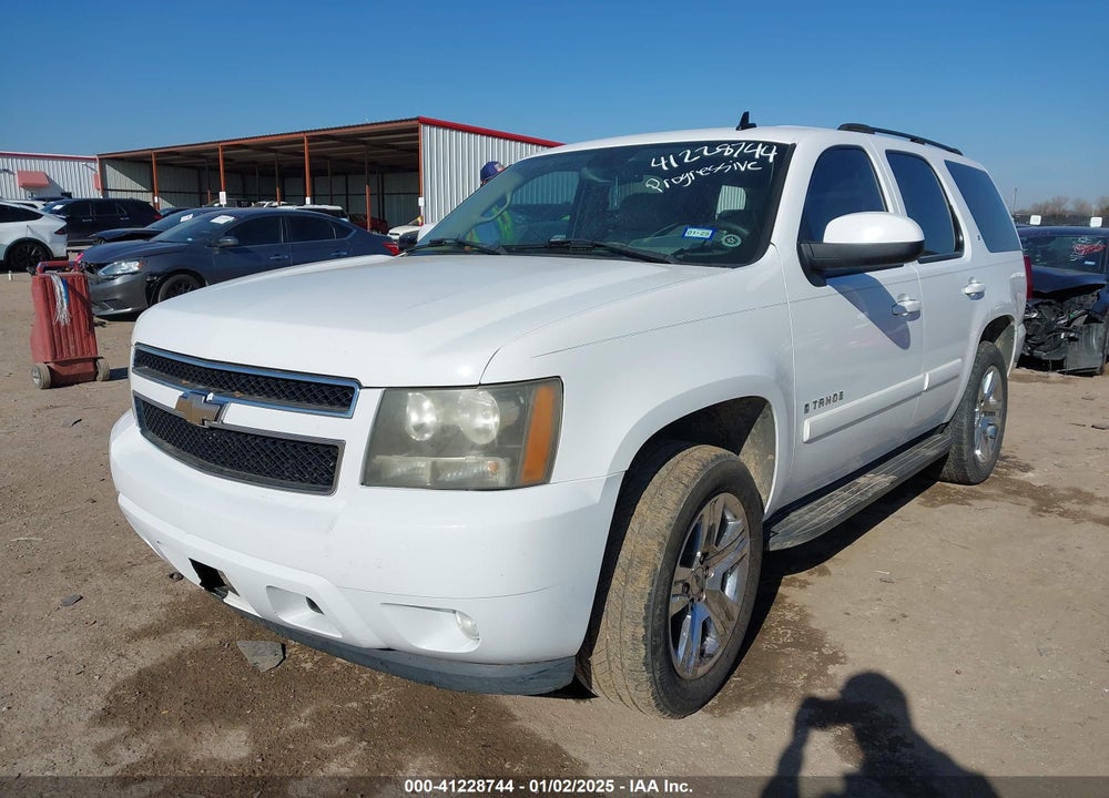 2007 CHEVROLET TAHOE LT VIN: 1GNFC13077R264297
