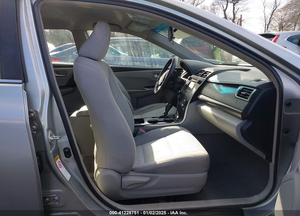 2017 TOYOTA CAMRY LE VIN: 4T1BF1FK5HU370026