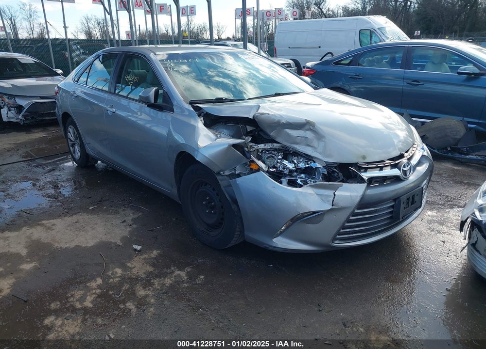 2017 TOYOTA CAMRY LE VIN: 4T1BF1FK5HU370026
