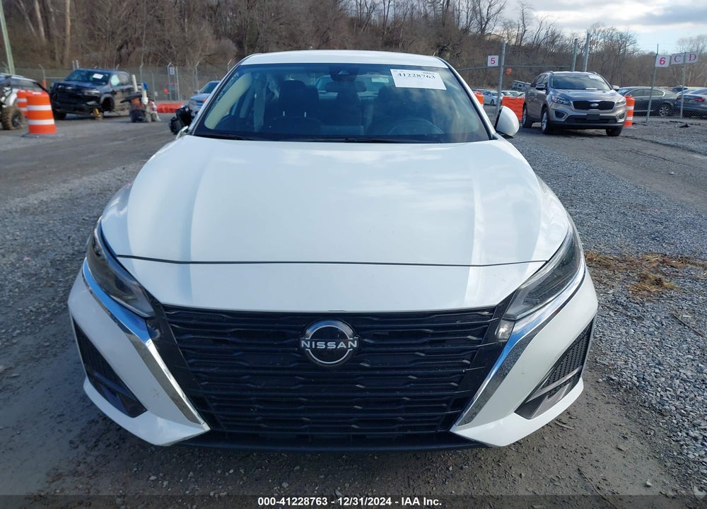 2023 NISSAN ALTIMA SV FWD VIN: 1N4BL4DV0PN381817