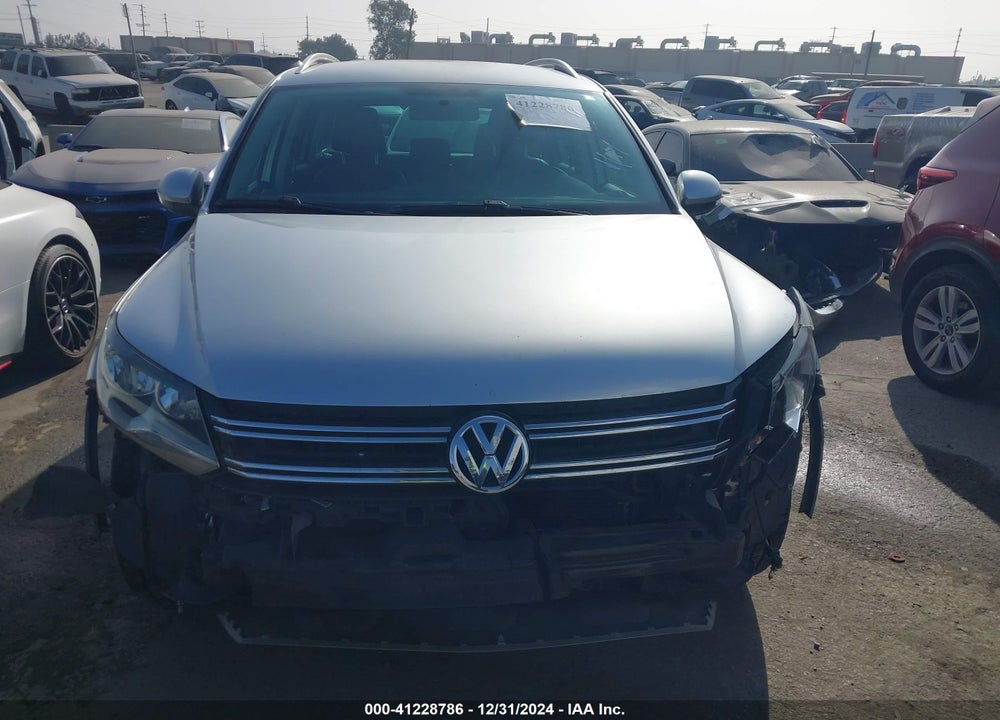 2014 VOLKSWAGEN TIGUAN SE VIN: WVGBV3AX7EW536614