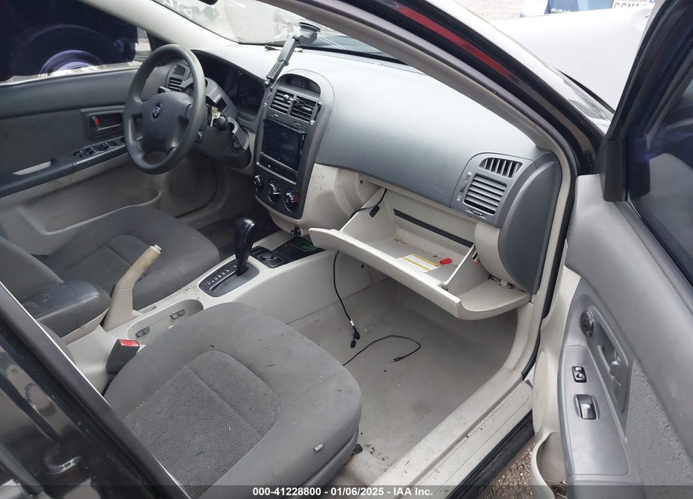 2006 KIA SPECTRA5 VIN: KNAFE161165257825