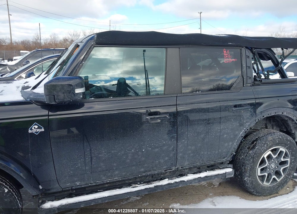 2022 FORD BRONCO BIG BEND/BLACK DIAMOND/OUTER BANKS VIN: 1FMDE5BH2NLB89531