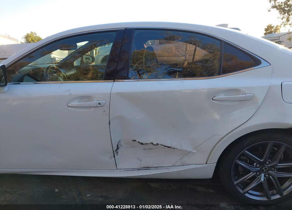 2015 LEXUS IS 250 VIN: JTHBF1D27F5081095