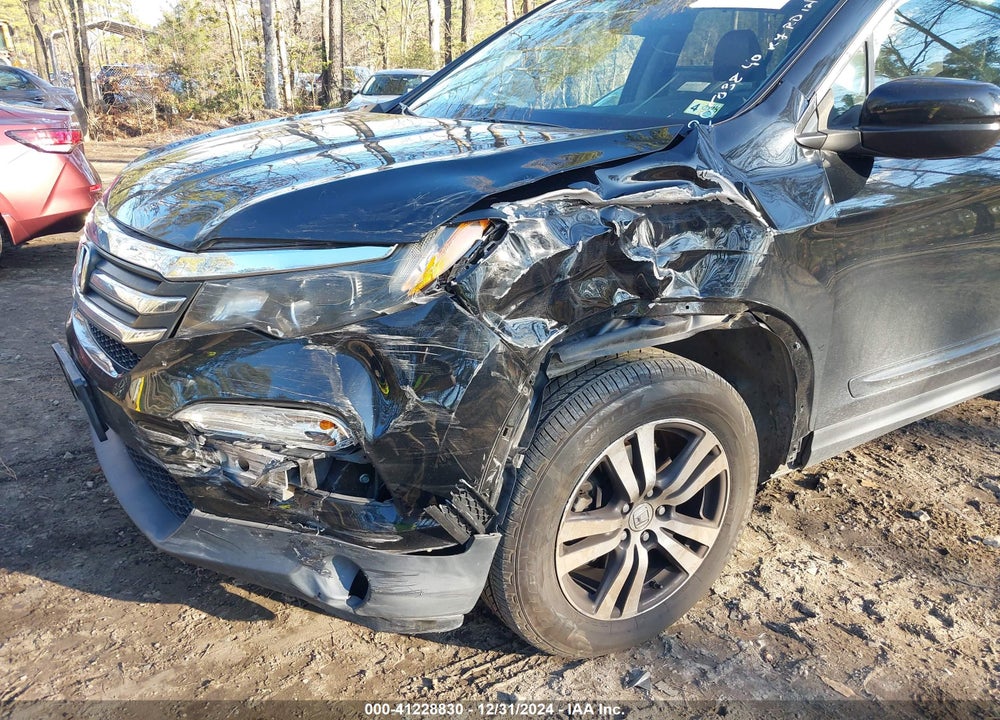 2018 HONDA PILOT EX-L VIN: 5FNYF5H82JB008726