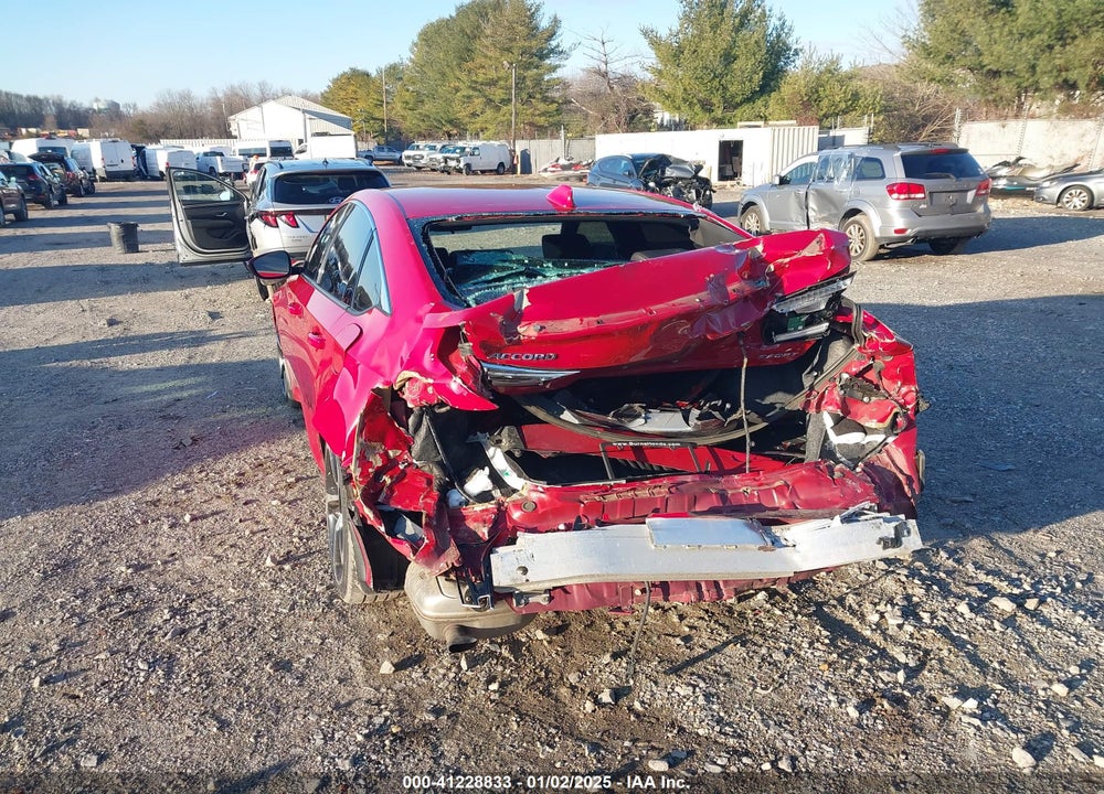 2018 HONDA ACCORD VIN: 1HGCV1F38JA019088