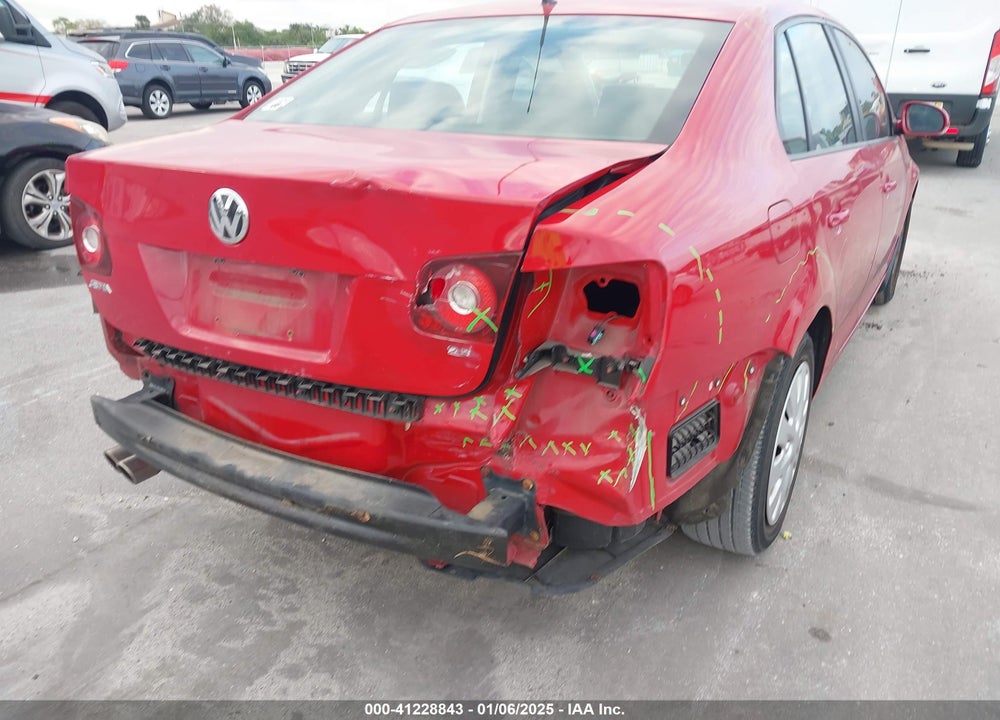 2010 VOLKSWAGEN JETTA VIN: 3VWJZ7AJ0AM009626