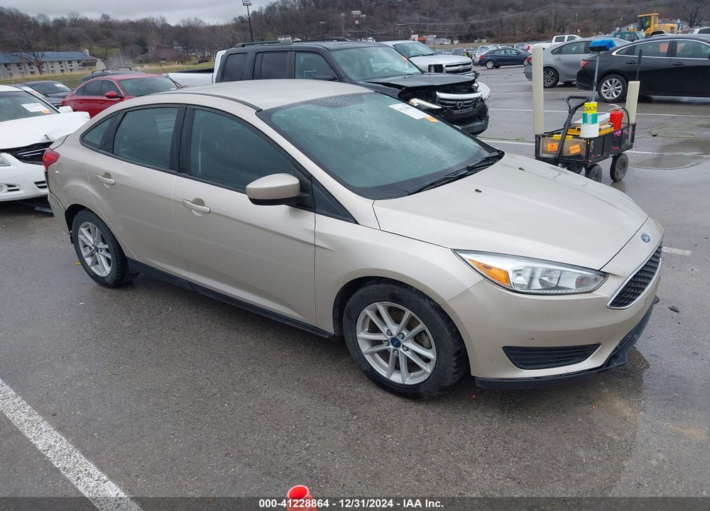 2018 FORD FOCUS SE VIN: 1FADP3F2XJL319242