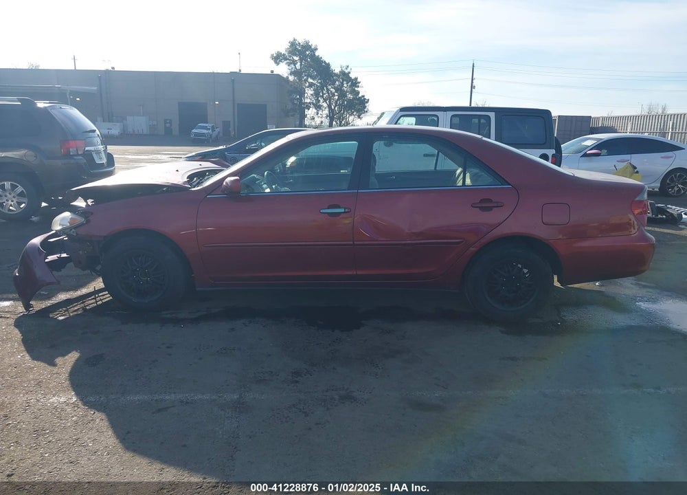 2005 TOYOTA CAMRY LE VIN: JTDBE30K053017349