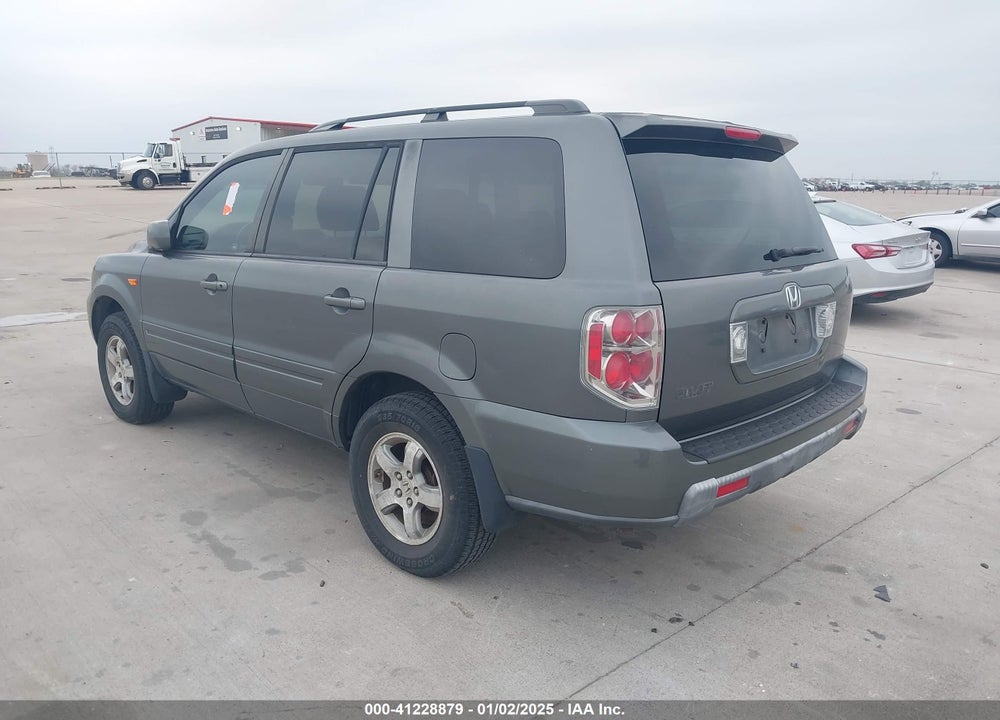 2008 HONDA PILOT VP VIN: 5FNYF28238B030223