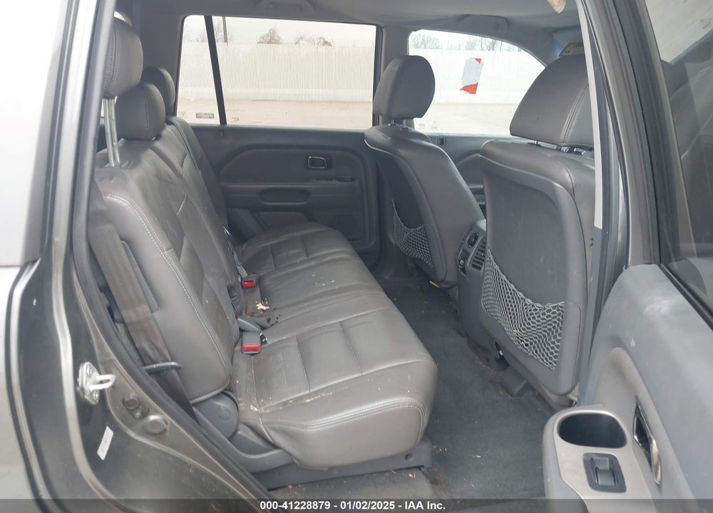 2008 HONDA PILOT VP VIN: 5FNYF28238B030223