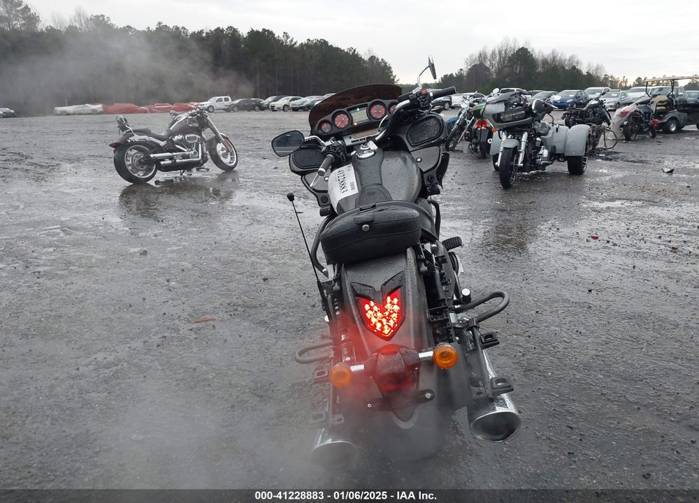 2022 KAWASAKI VN1700 K VIN: JKBVNRK12NA022381