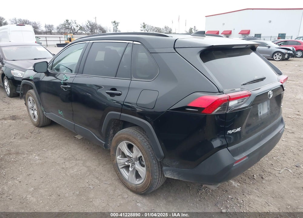 2023 TOYOTA RAV4 XLE VIN: 2T3W1RFV3PW285586