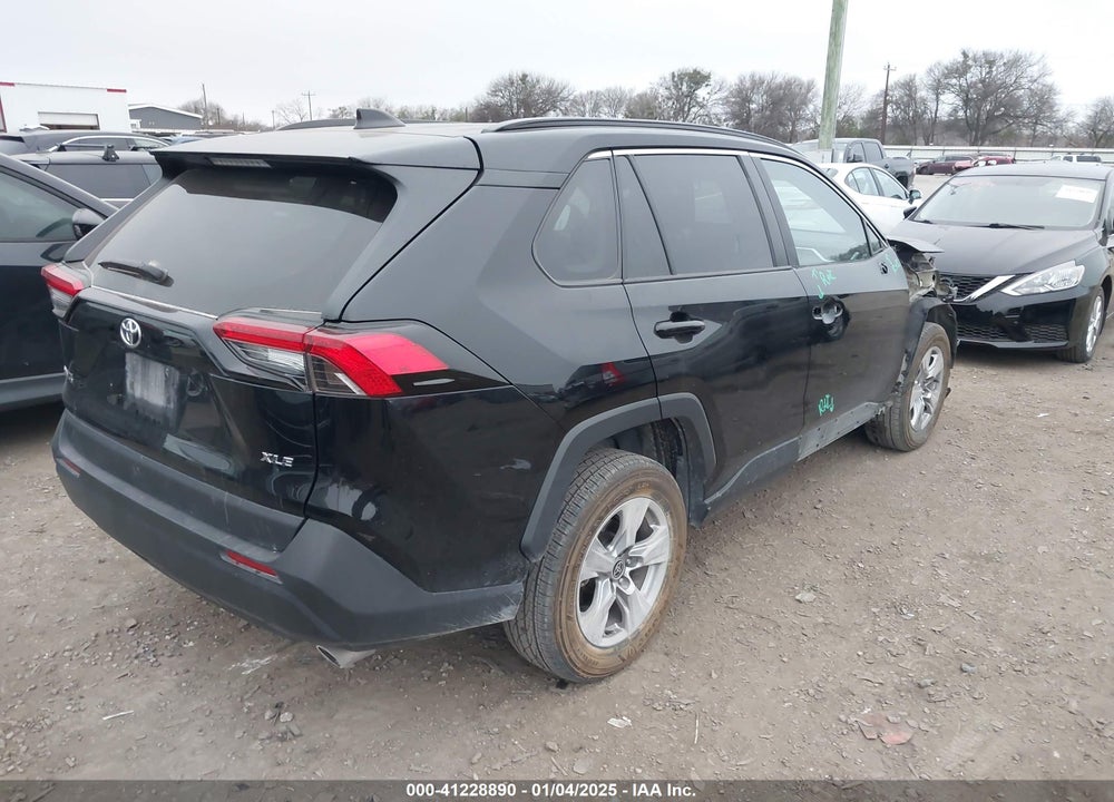 2023 TOYOTA RAV4 XLE VIN: 2T3W1RFV3PW285586