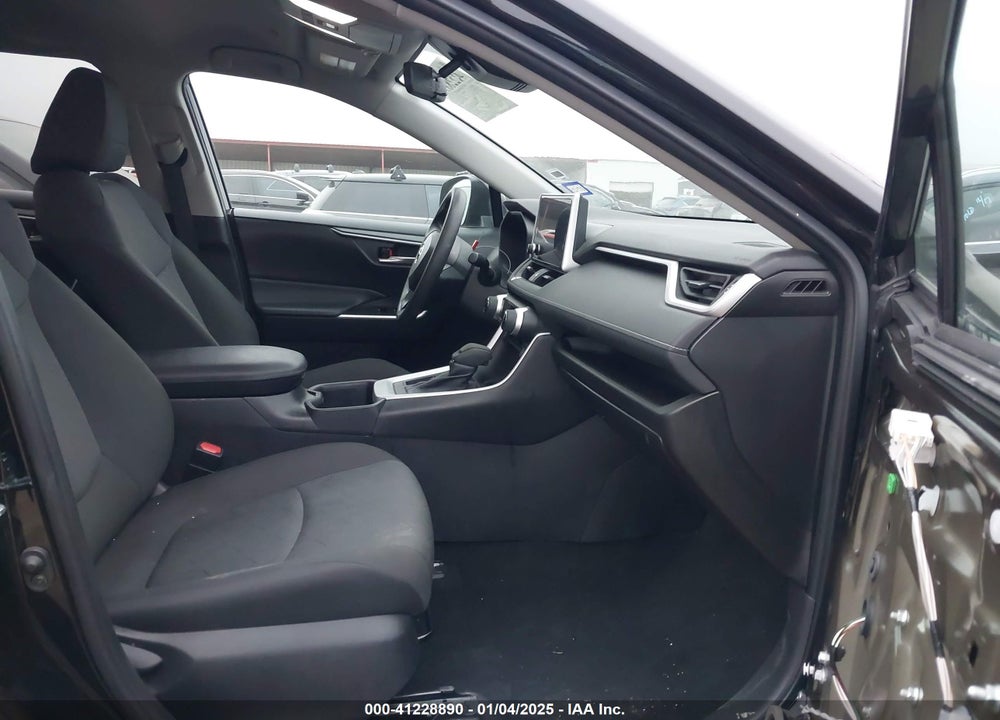 2023 TOYOTA RAV4 XLE VIN: 2T3W1RFV3PW285586