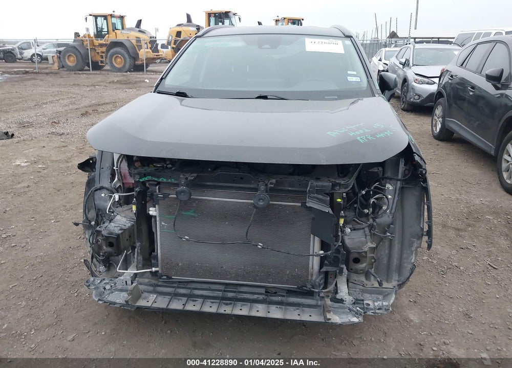 2023 TOYOTA RAV4 XLE VIN: 2T3W1RFV3PW285586