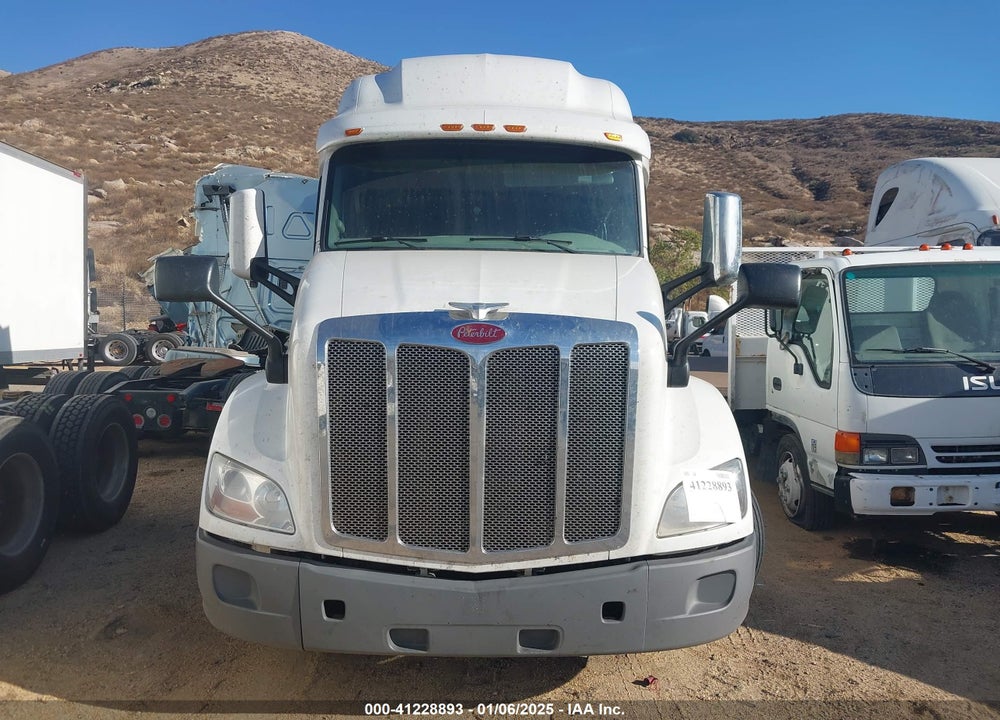 2020 PETERBILT 579 VIN: 1XPBDP9X7LD688922