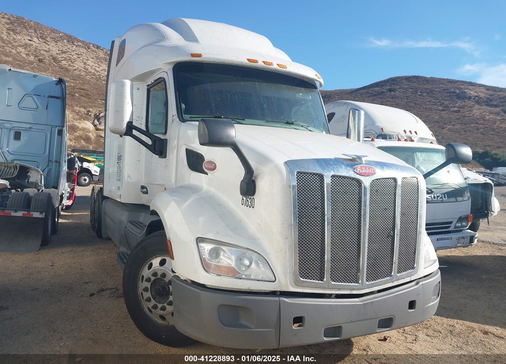 2020 PETERBILT 579 VIN: 1XPBDP9X7LD688922
