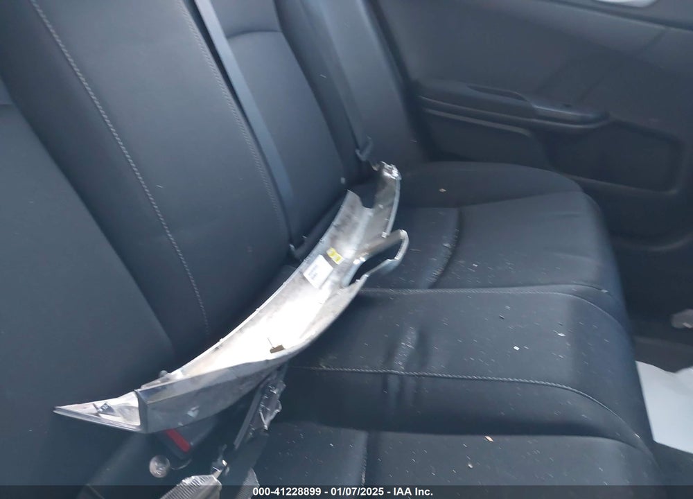 2016 HONDA CIVIC VIN: 2HGFC2F5XGH522688