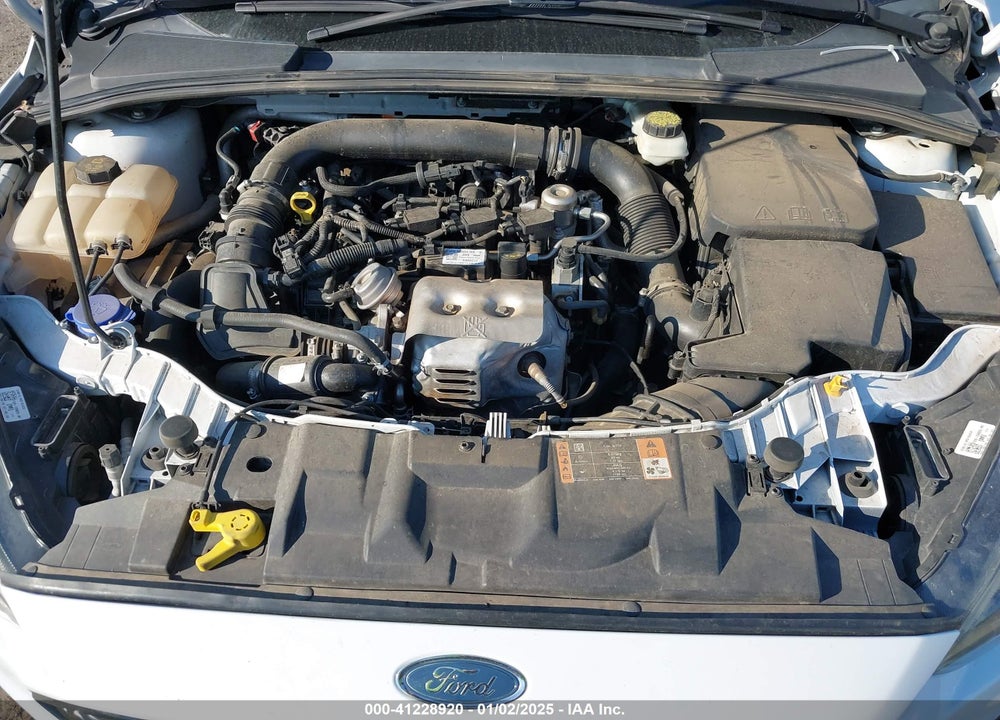 2018 FORD FOCUS SE VIN: 1FADP3FE7JL278854