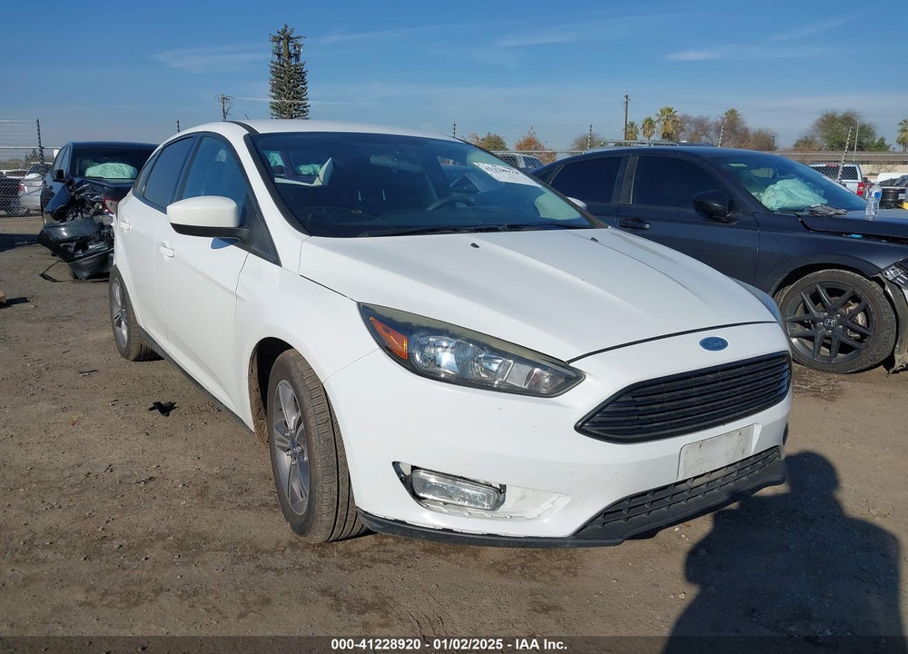 2018 FORD FOCUS SE VIN: 1FADP3FE7JL278854
