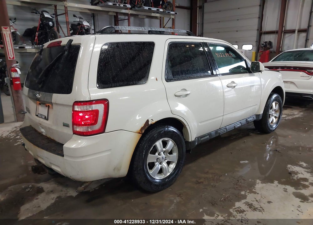 2010 FORD ESCAPE LIMITED VIN: 1FMCU9EG5AKB41952