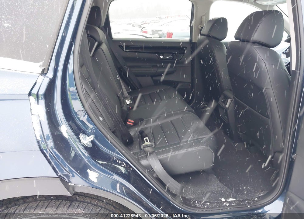 2025 HONDA CR-V EX-L AWD VIN: 2HKRS4H77SH428423