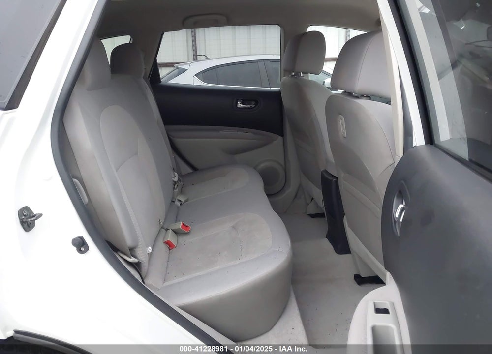 2013 NISSAN ROGUE S VIN: JN8AS5MT8DW038034