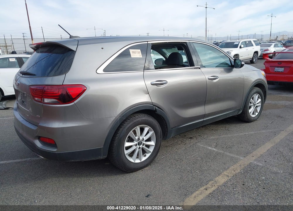 2019 KIA SORENTO 2.4L LX VIN: 5XYPG4A30KG479608