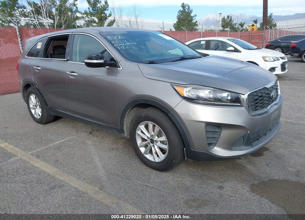 2019 KIA SORENTO 2.4L LX VIN: 5XYPG4A30KG479608