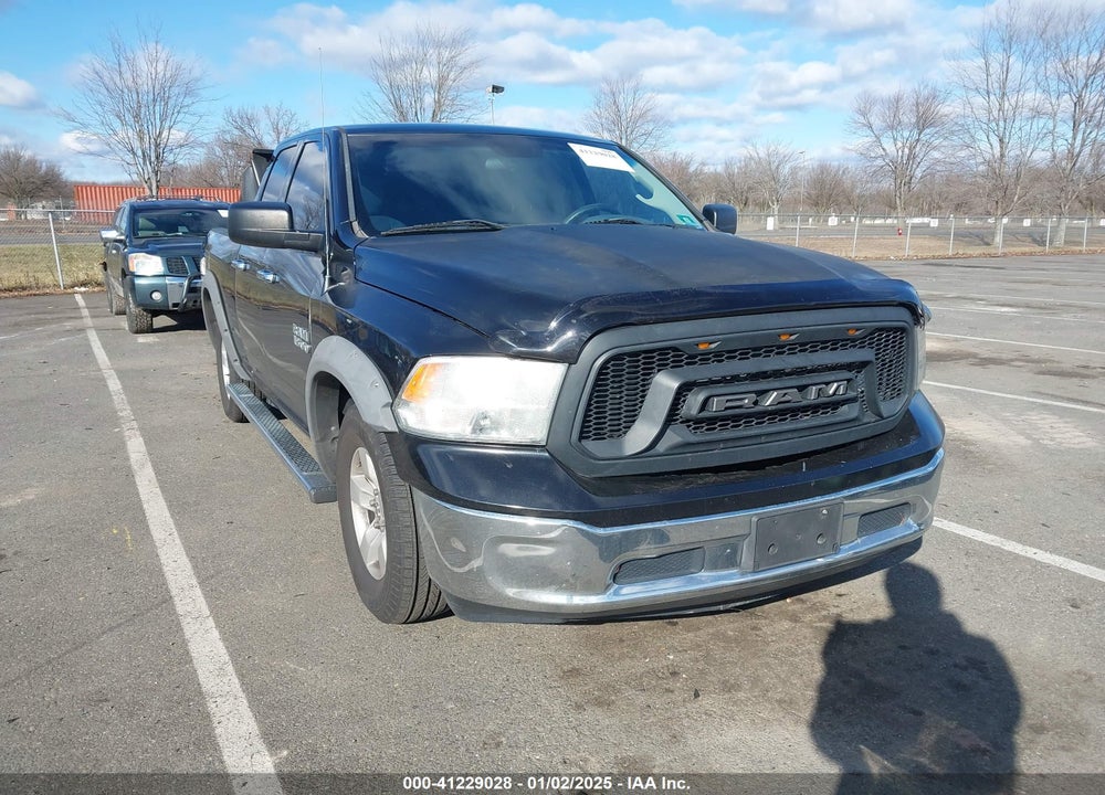 2017 RAM 1500 SLT 4X2 6'4 BOX VIN: 1C6RR6GG6HS747001