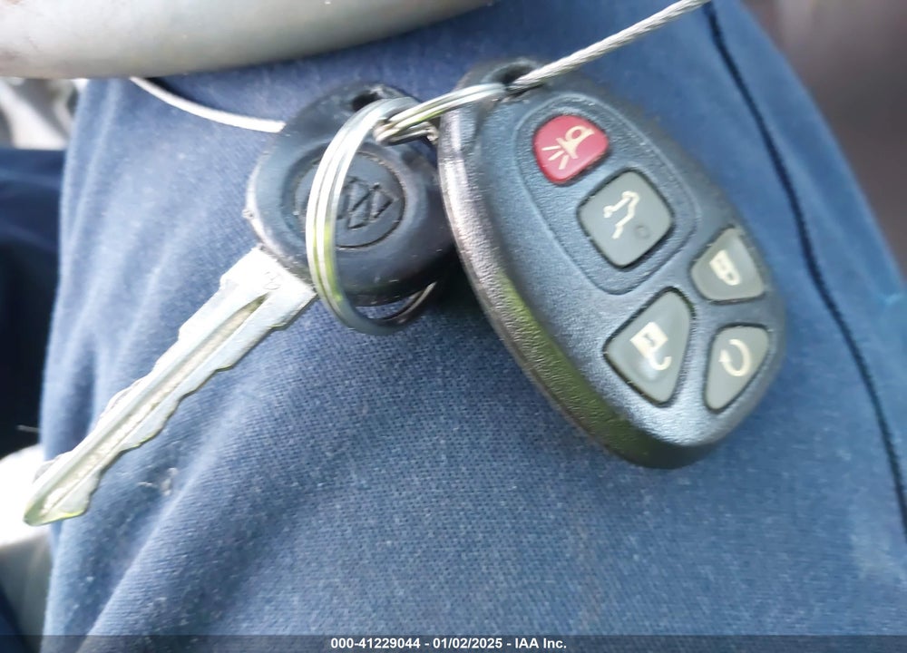 2015 BUICK ENCLAVE CONVENIENCE VIN: 5GAKRAKD0FJ162008