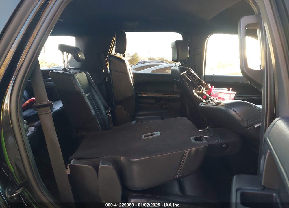 2019 FORD EXPEDITION XLT VIN: 1FMJU1HT1KEA30851