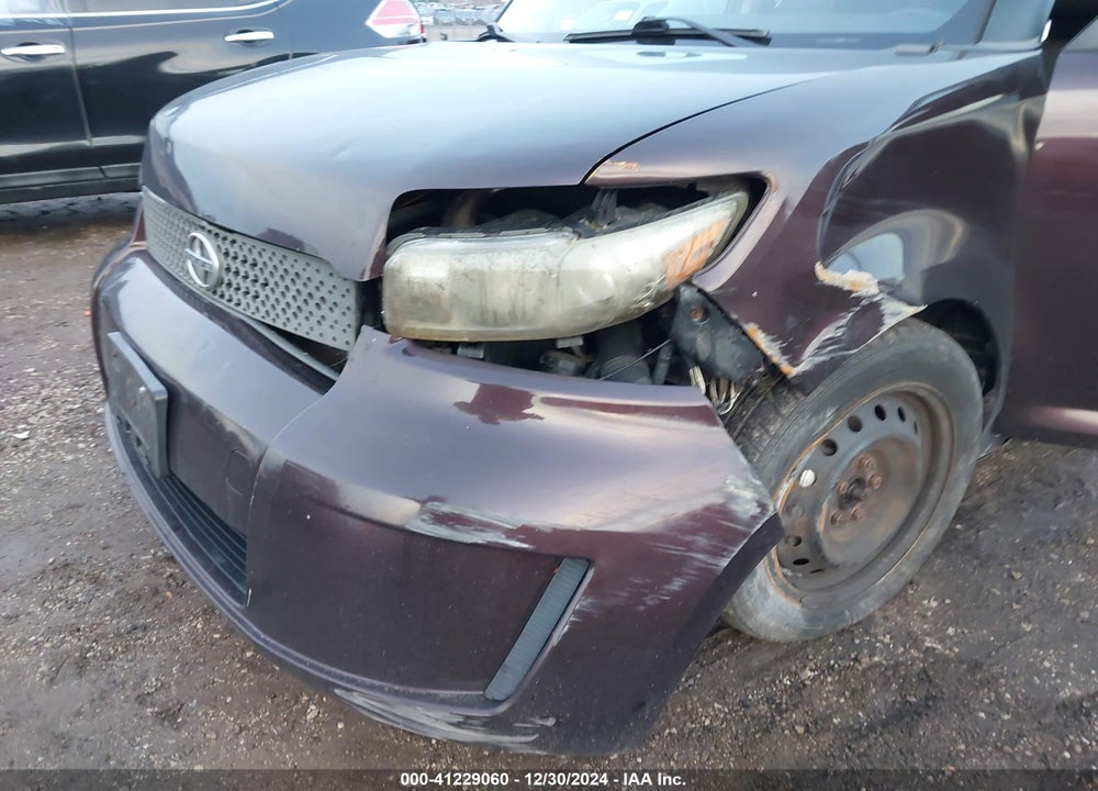 2009 SCION XB VIN: JTLKE50E091071245