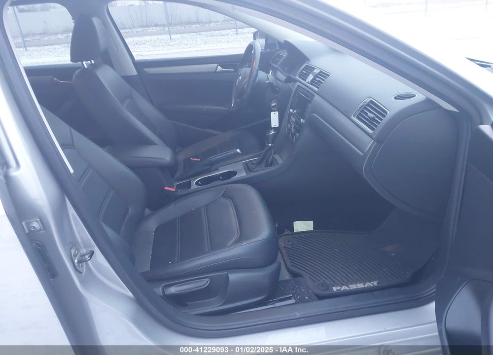 2014 VOLKSWAGEN PASSAT 1.8T SE VIN: 1VWBS7A32EC061549