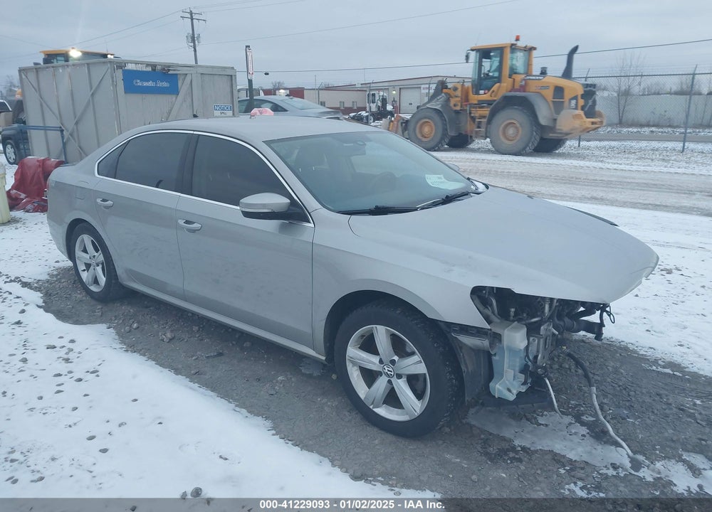 2014 VOLKSWAGEN PASSAT 1.8T SE VIN: 1VWBS7A32EC061549